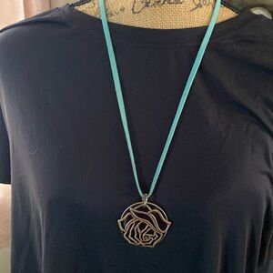 Western necklace